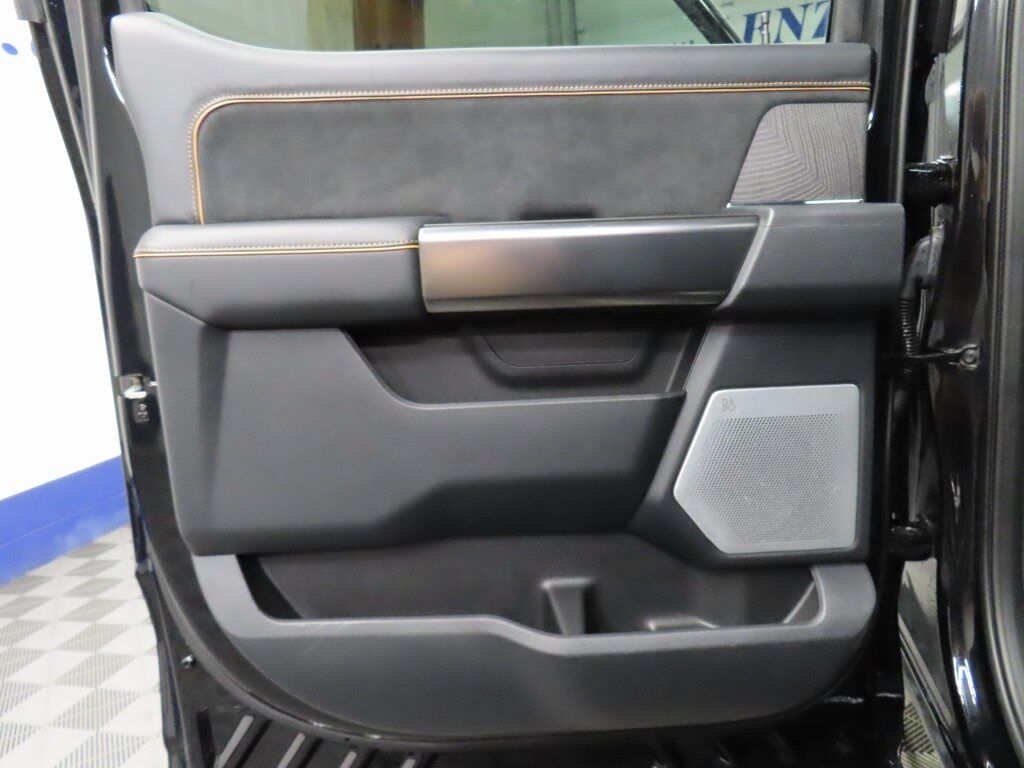 2024 Ford F-250 Super Duty 4x4 Crew Cab Platinum Fond du Lac WI 2024 Ford F-250 Super Duty 4x4 Crew Cab Platinum Fond du Lac WI