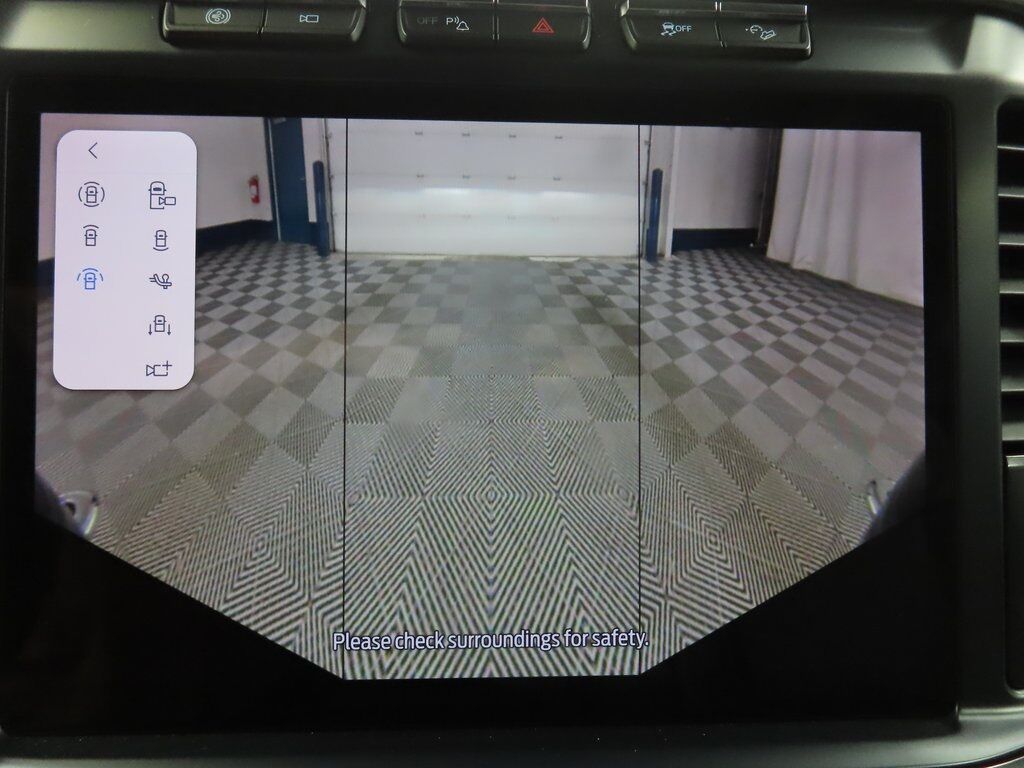 2024 Ford F-250 Super Duty 4x4 Crew Cab Platinum Fond du Lac WI 2024 Ford F-250 Super Duty 4x4 Crew Cab Platinum Fond du Lac WI