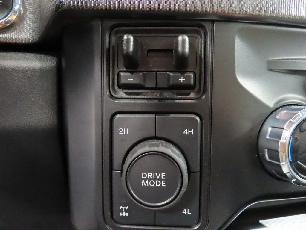 2024 Ford F-250 Super Duty 4x4 Crew Cab Platinum Fond du Lac WI 2024 Ford F-250 Super Duty 4x4 Crew Cab Platinum Fond du Lac WI