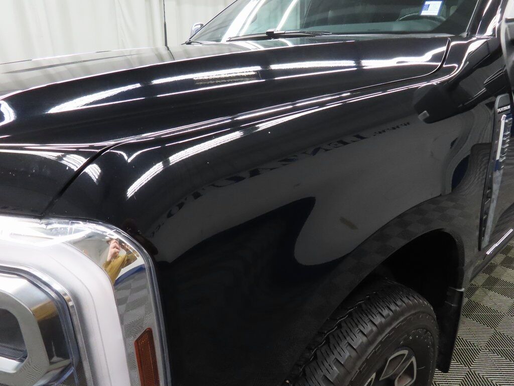 2024 Ford F-250 Super Duty 4x4 Crew Cab Platinum Fond du Lac WI 2024 Ford F-250 Super Duty 4x4 Crew Cab Platinum Fond du Lac WI