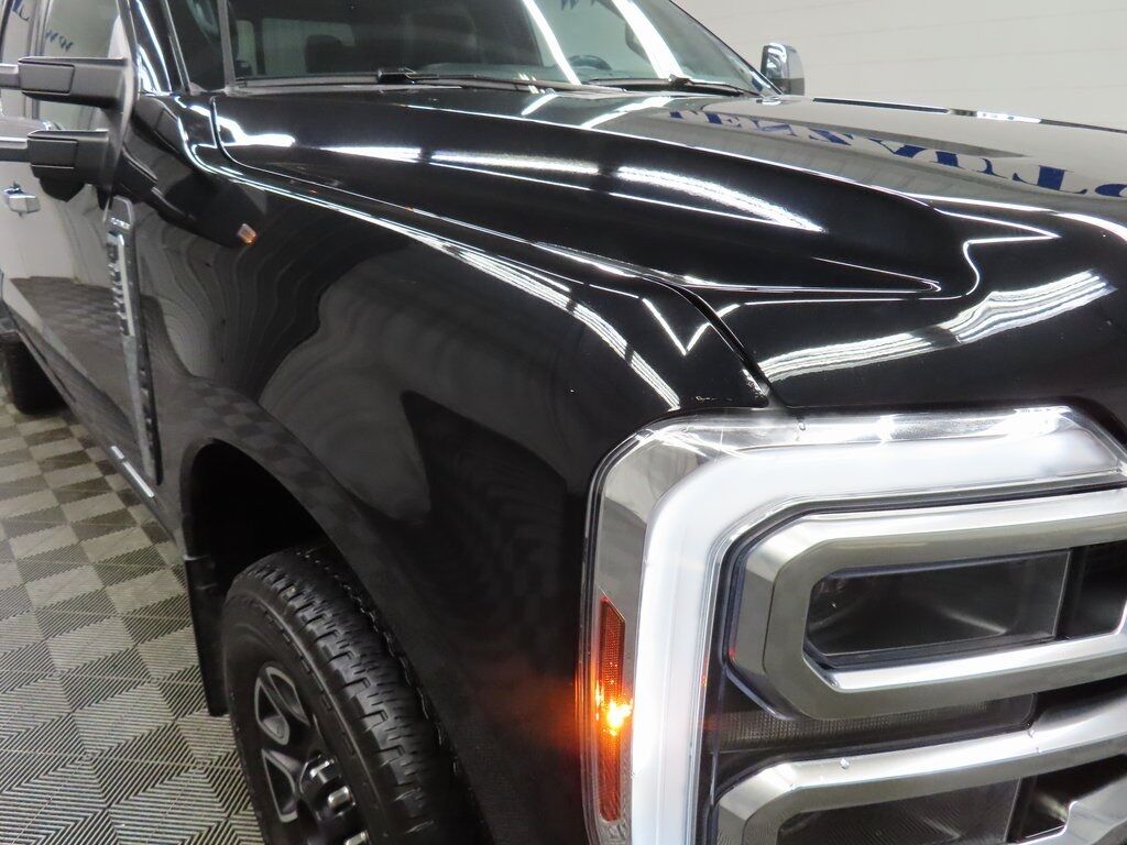 2024 Ford F-250 Super Duty 4x4 Crew Cab Platinum Fond du Lac WI 2024 Ford F-250 Super Duty 4x4 Crew Cab Platinum Fond du Lac WI