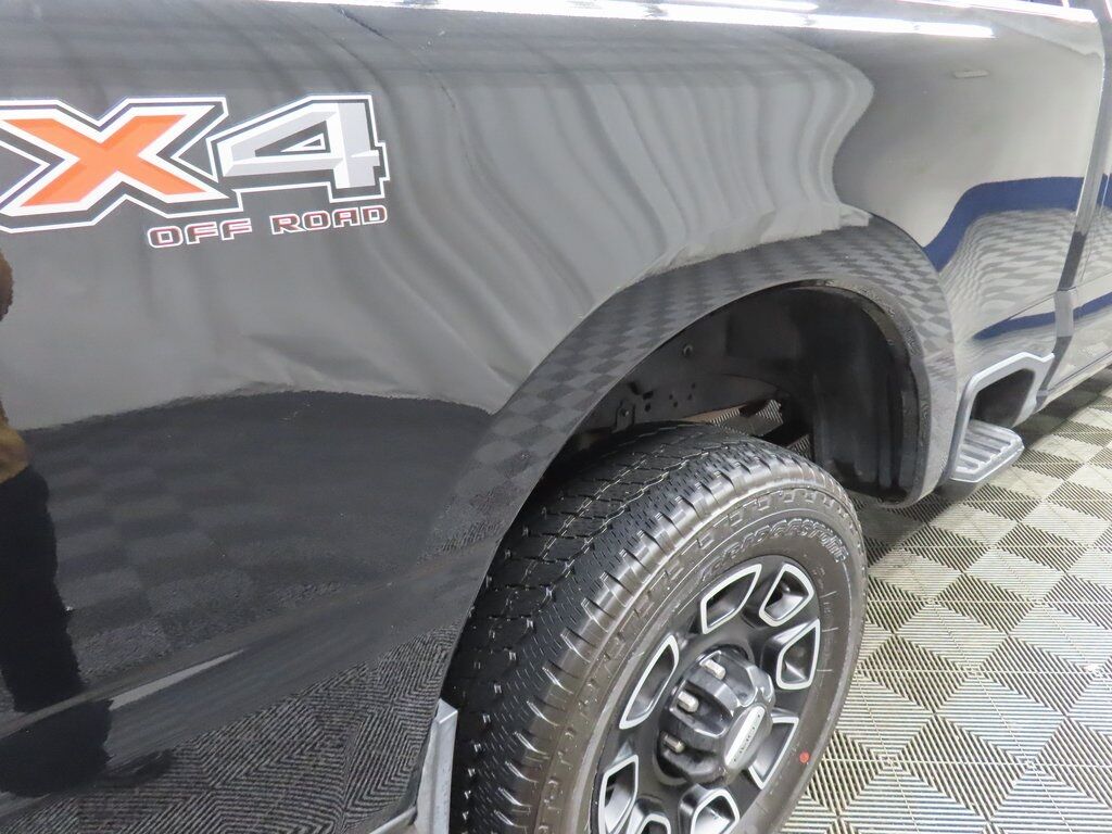 2024 Ford F-250 Super Duty 4x4 Crew Cab Platinum Fond du Lac WI 2024 Ford F-250 Super Duty 4x4 Crew Cab Platinum Fond du Lac WI