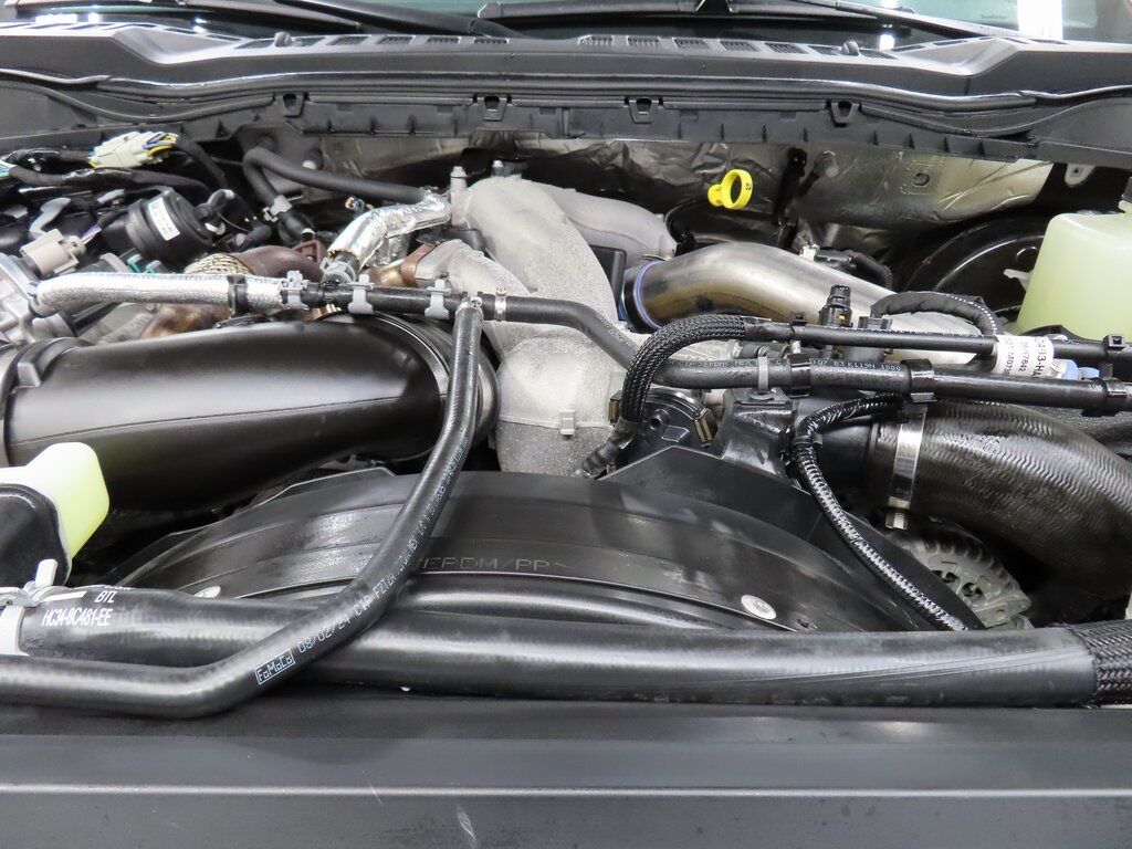 2024 Ford F-250 Super Duty 4x4 Crew Cab Platinum Fond du Lac WI 2024 Ford F-250 Super Duty 4x4 Crew Cab Platinum Fond du Lac WI