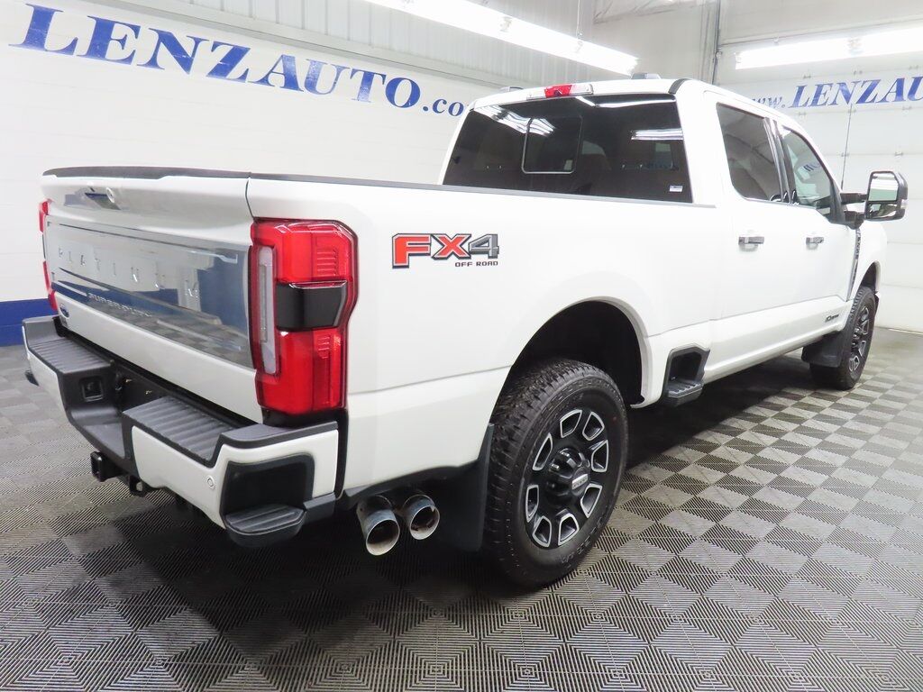 2024 Ford F-250 Super Duty 4x4 Crew Cab Platinum Fond du Lac WI 2024 Ford F-250 Super Duty 4x4 Crew Cab Platinum Fond du Lac WI