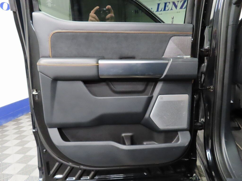 2024 Ford F-250 Super Duty 4x4 Crew Cab Platinum Fond du Lac WI 2024 Ford F-250 Super Duty 4x4 Crew Cab Platinum Fond du Lac WI