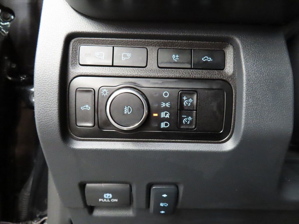 2024 Ford F-250 Super Duty 4x4 Crew Cab Platinum Fond du Lac WI 2024 Ford F-250 Super Duty 4x4 Crew Cab Platinum Fond du Lac WI