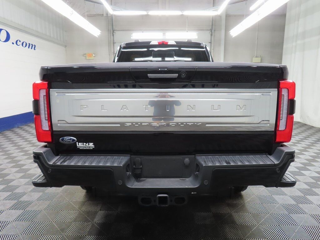 2024 Ford F-250 Super Duty 4x4 Crew Cab Platinum Fond du Lac WI 2024 Ford F-250 Super Duty 4x4 Crew Cab Platinum Fond du Lac WI