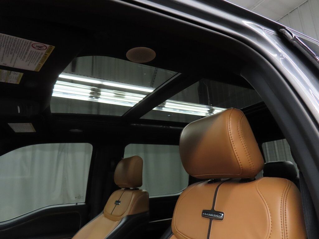 2024 Ford F-250 Super Duty 4x4 Crew Cab Platinum Fond du Lac WI 2024 Ford F-250 Super Duty 4x4 Crew Cab Platinum Fond du Lac WI