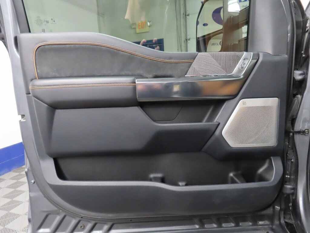 2024 Ford F-250 Super Duty 4x4 Crew Cab Platinum Fond du Lac WI 2024 Ford F-250 Super Duty 4x4 Crew Cab Platinum Fond du Lac WI