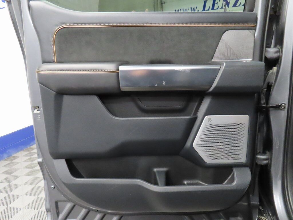 2024 Ford F-250 Super Duty 4x4 Crew Cab Platinum Fond du Lac WI 2024 Ford F-250 Super Duty 4x4 Crew Cab Platinum Fond du Lac WI