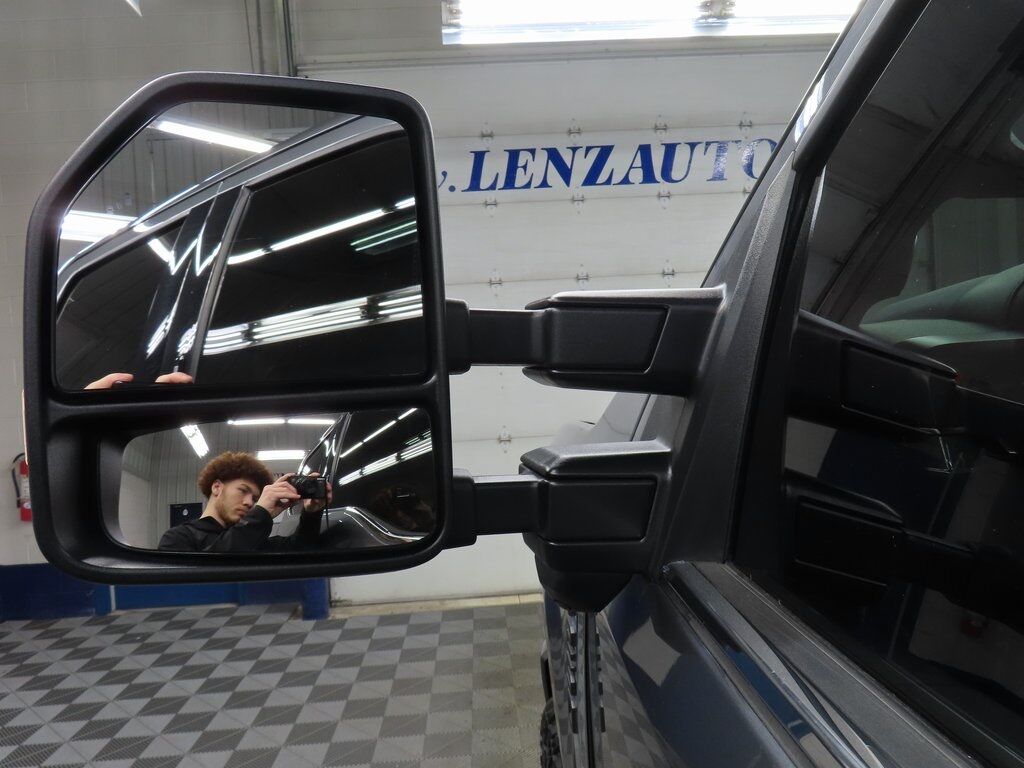 2024 Ford F-250 Super Duty 4x4 Crew Cab Platinum Fond du Lac WI 2024 Ford F-250 Super Duty 4x4 Crew Cab Platinum Fond du Lac WI