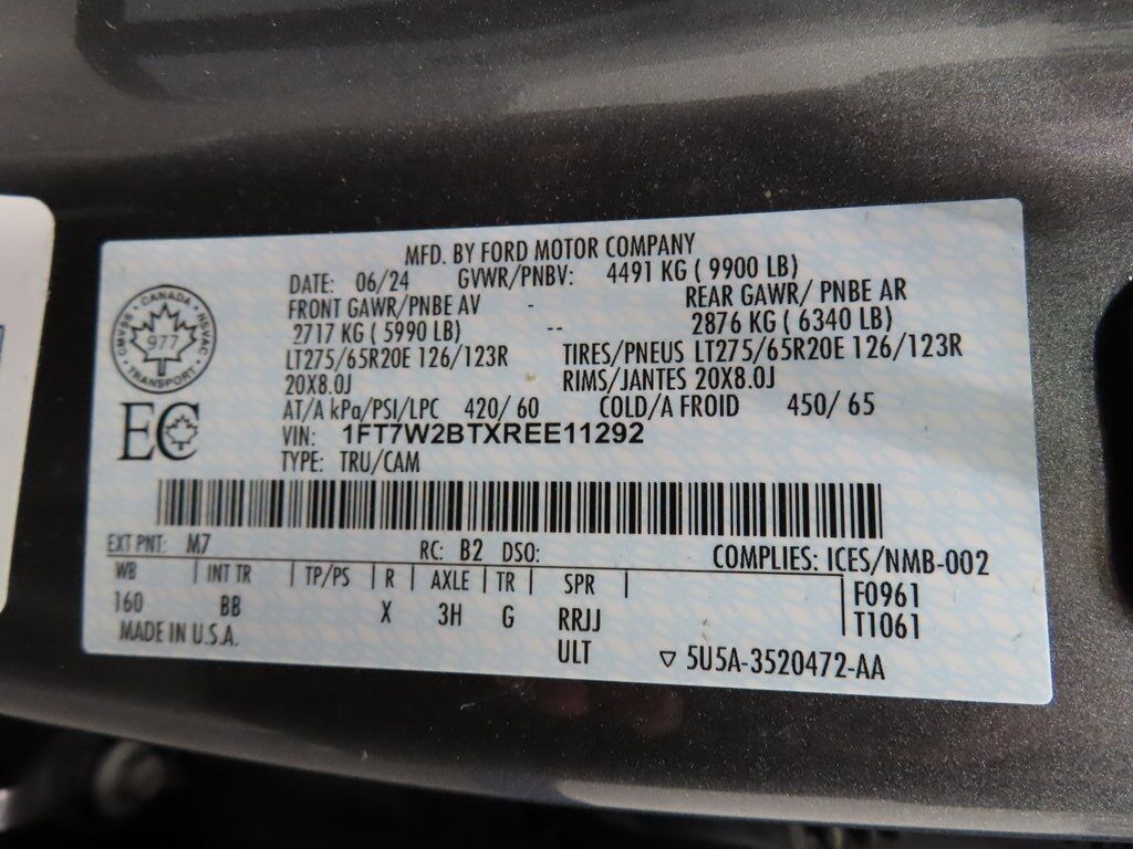 2024 Ford F-250 Super Duty 4x4 Crew Cab Platinum Fond du Lac WI 2024 Ford F-250 Super Duty 4x4 Crew Cab Platinum Fond du Lac WI