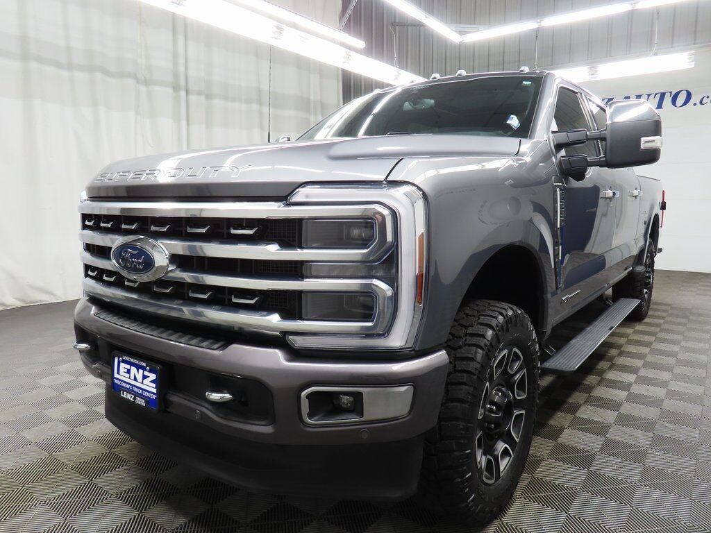 2024 Ford F-250 Super Duty 4x4 Crew Cab Platinum Fond du Lac WI 2024 Ford F-250 Super Duty 4x4 Crew Cab Platinum Fond du Lac WI