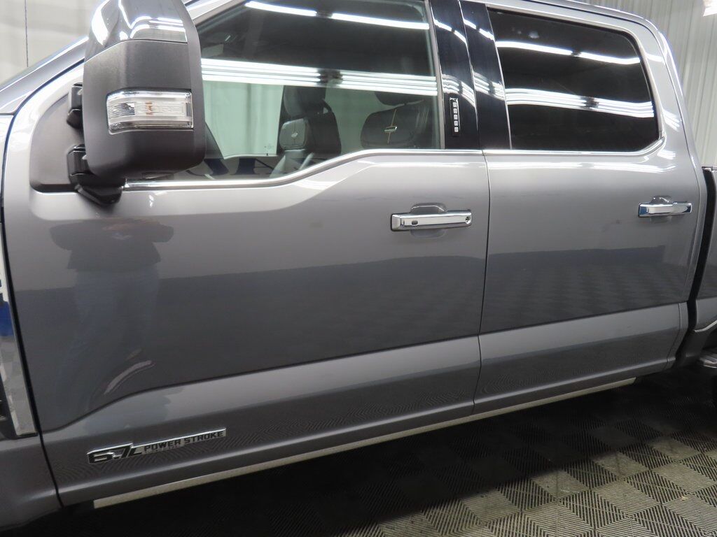 2024 Ford F-250 Super Duty 4x4 Crew Cab Platinum Fond du Lac WI 2024 Ford F-250 Super Duty 4x4 Crew Cab Platinum Fond du Lac WI