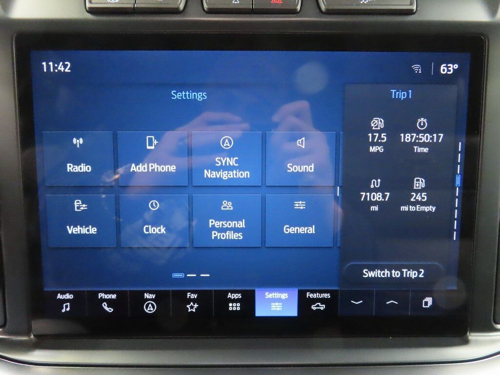 2024 Ford F-250 Super Duty 4x4 Crew Cab Platinum Fond du Lac WI 2024 Ford F-250 Super Duty 4x4 Crew Cab Platinum Fond du Lac WI