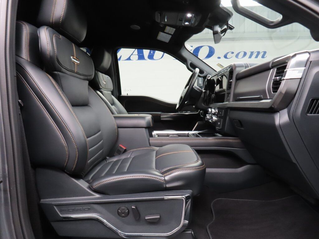 2024 Ford F-250 Super Duty 4x4 Crew Cab Platinum Fond du Lac WI 2024 Ford F-250 Super Duty 4x4 Crew Cab Platinum Fond du Lac WI