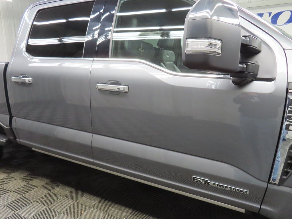 2024 Ford F-250 Super Duty 4x4 Crew Cab Platinum Fond du Lac WI 2024 Ford F-250 Super Duty 4x4 Crew Cab Platinum Fond du Lac WI