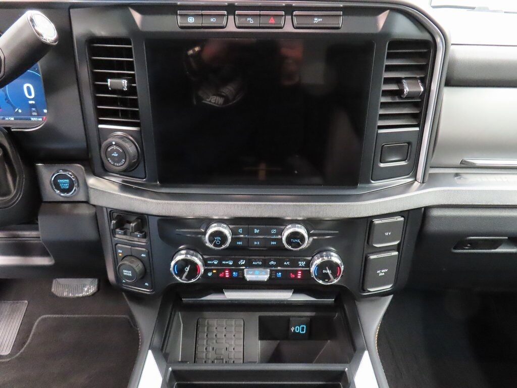 2024 Ford F-250 Super Duty 4x4 Crew Cab Platinum Fond du Lac WI 2024 Ford F-250 Super Duty 4x4 Crew Cab Platinum Fond du Lac WI