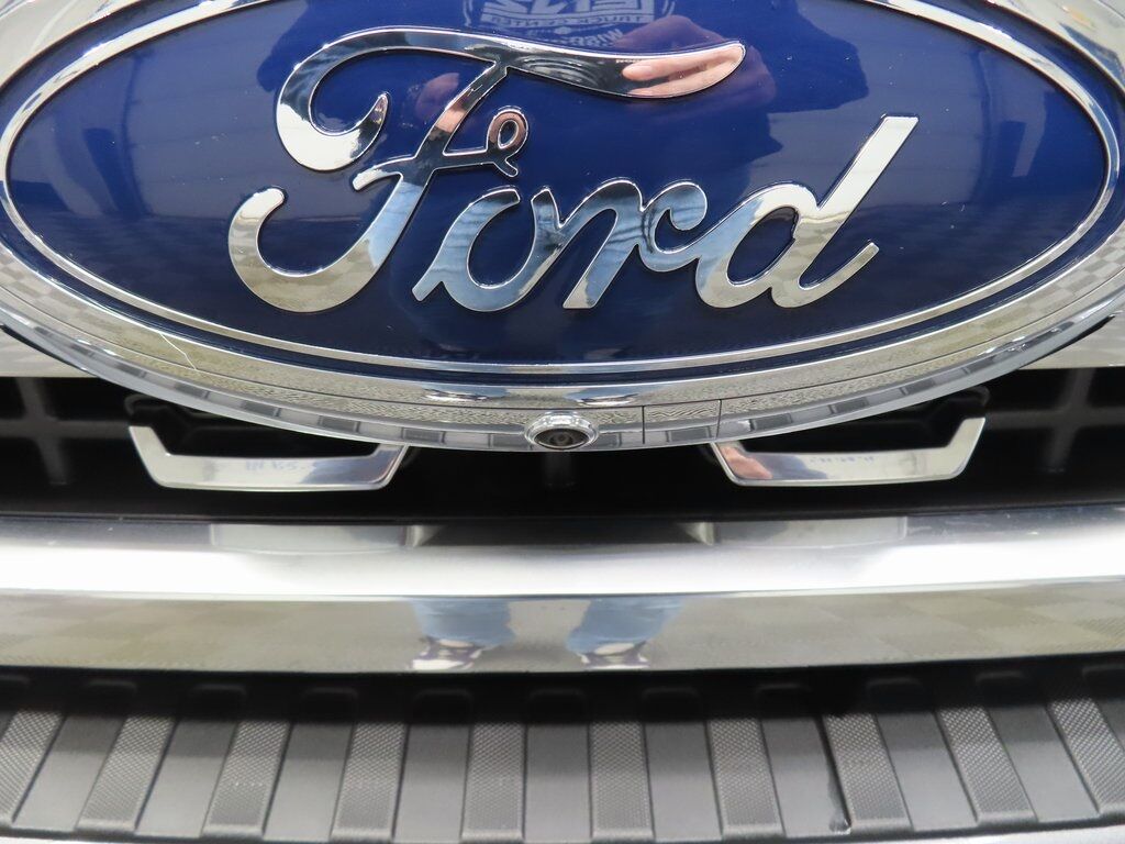 2024 Ford F-250 Super Duty 4x4 Crew Cab Platinum Fond du Lac WI 2024 Ford F-250 Super Duty 4x4 Crew Cab Platinum Fond du Lac WI