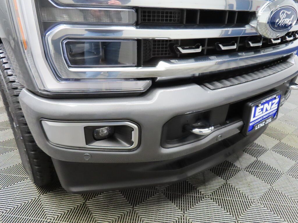 2024 Ford F-250 Super Duty 4x4 Crew Cab Platinum Fond du Lac WI 2024 Ford F-250 Super Duty 4x4 Crew Cab Platinum Fond du Lac WI