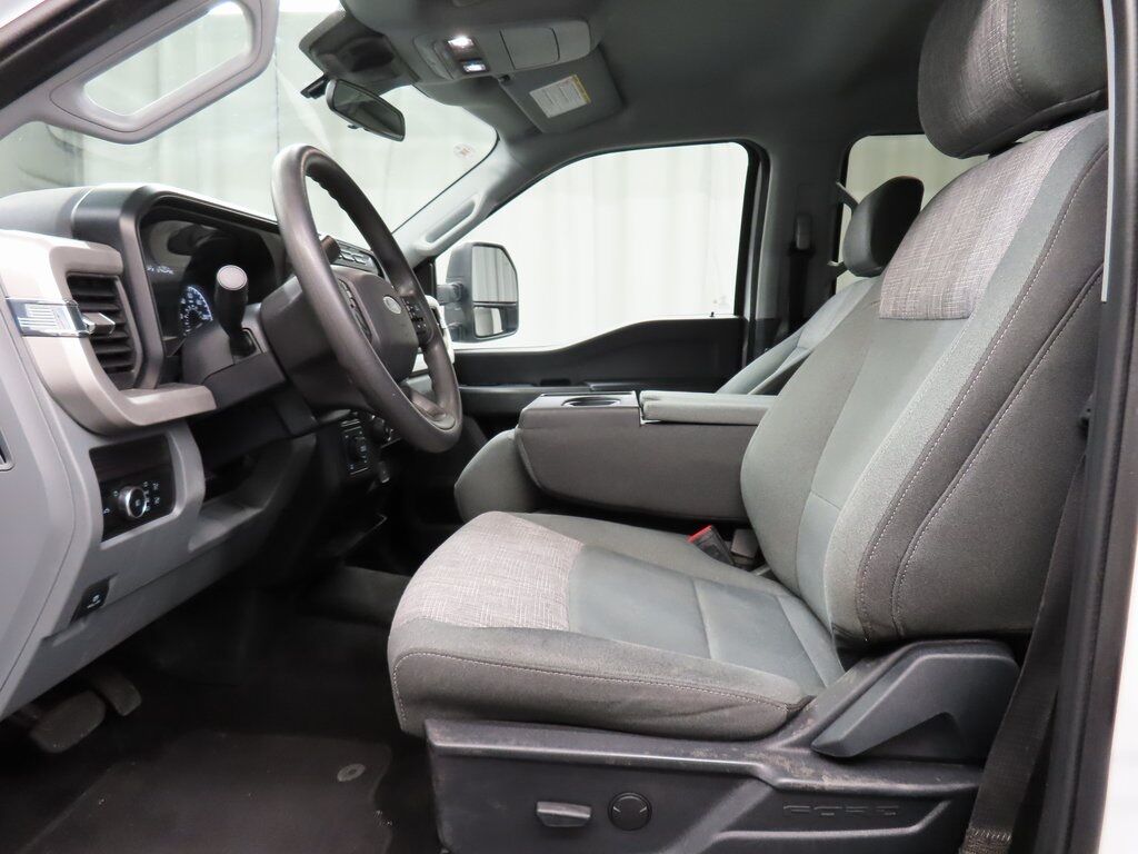 2024 Ford F-250 Super Duty 4x4 Crew Cab XLT Fond du Lac WI 2024 Ford F-250 Super Duty 4x4 Crew Cab XLT Fond du Lac WI