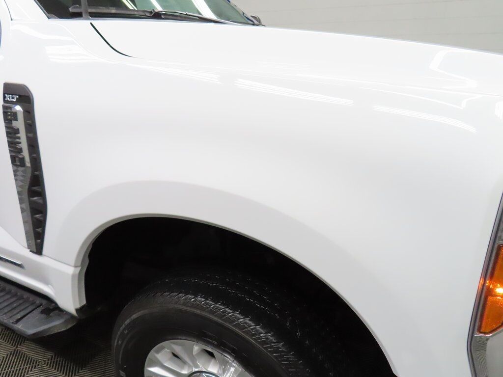 2024 Ford F-250 Super Duty 4x4 Crew Cab XLT Fond du Lac WI 2024 Ford F-250 Super Duty 4x4 Crew Cab XLT Fond du Lac WI