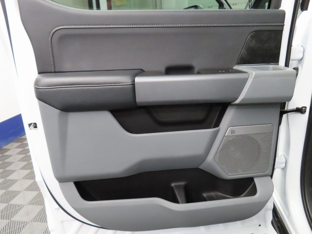 2024 Ford F-250 Super Duty 4x4 Crew Cab XLT Fond du Lac WI 2024 Ford F-250 Super Duty 4x4 Crew Cab XLT Fond du Lac WI