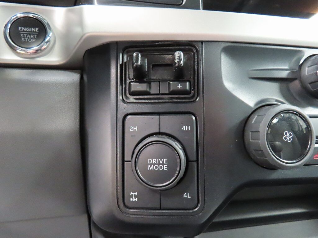 2024 Ford F-250 Super Duty 4x4 Crew Cab XLT Fond du Lac WI 2024 Ford F-250 Super Duty 4x4 Crew Cab XLT Fond du Lac WI