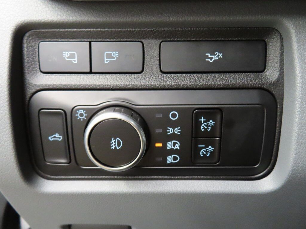 2024 Ford F-250 Super Duty 4x4 Crew Cab XLT Fond du Lac WI 2024 Ford F-250 Super Duty 4x4 Crew Cab XLT Fond du Lac WI