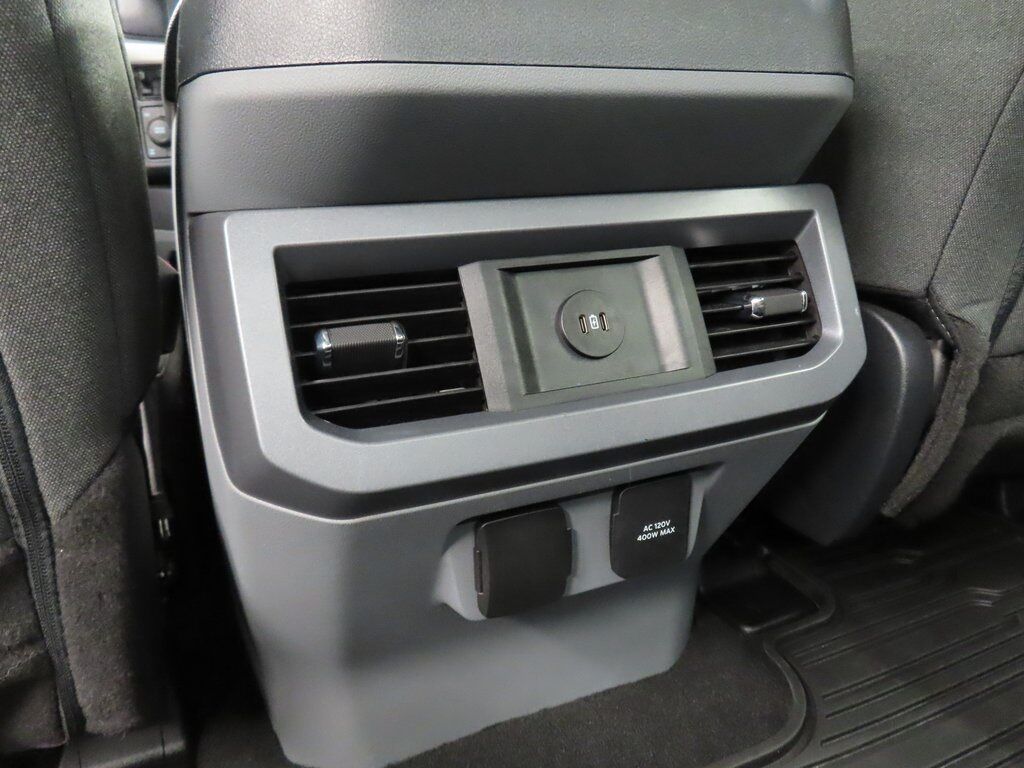 2024 Ford F-250 Super Duty 4x4 Crew Cab XLT Fond du Lac WI 2024 Ford F-250 Super Duty 4x4 Crew Cab XLT Fond du Lac WI