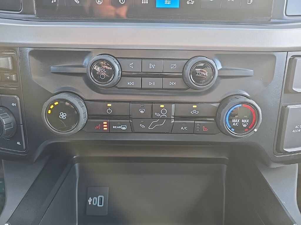 2024 Ford F-250 Super Duty 4x4 Crew Cab XLT Fond du Lac WI 2024 Ford F-250 Super Duty 4x4 Crew Cab XLT Fond du Lac WI