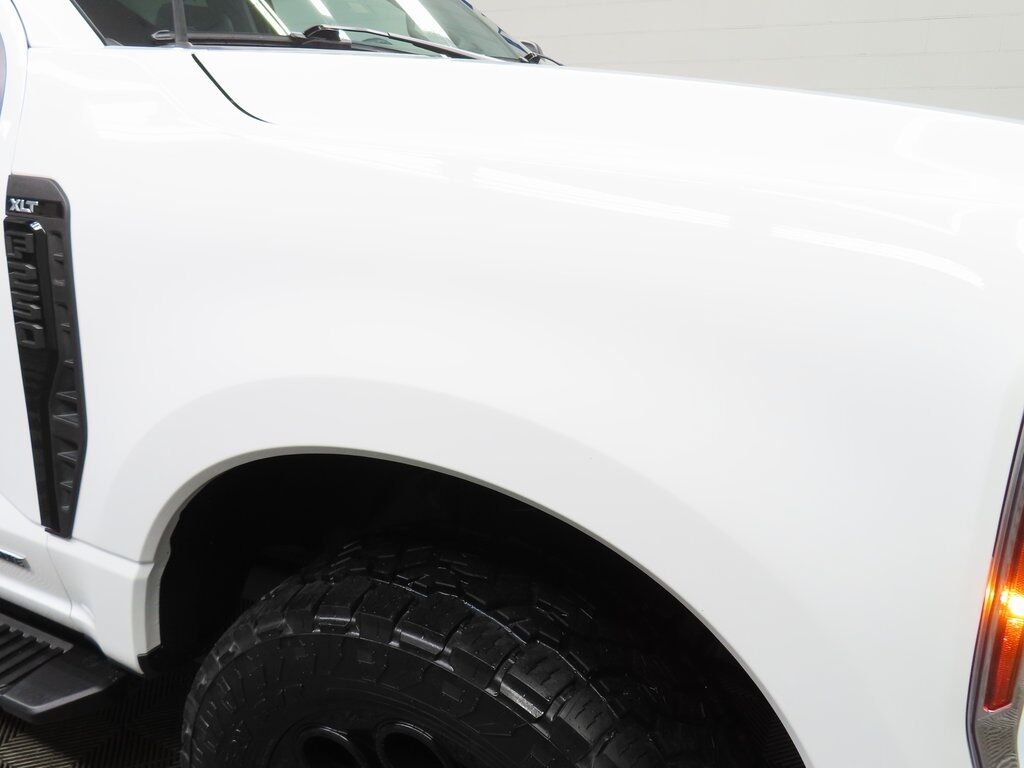 2024 Ford F-250 Super Duty 4x4 Crew Cab XLT Fond du Lac WI 2024 Ford F-250 Super Duty 4x4 Crew Cab XLT Fond du Lac WI