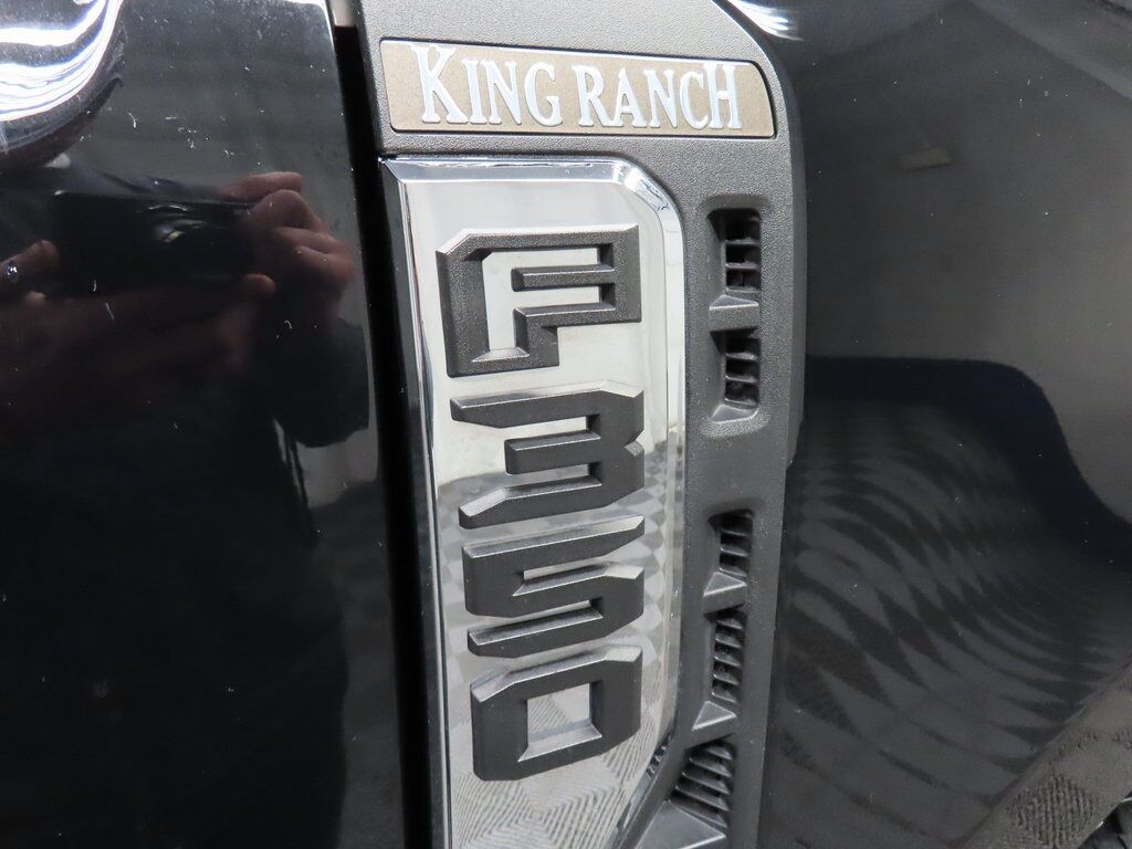 2024 Ford F-350 Super Duty 4x4 Crew Cab King Ranch SRW Fond du Lac WI 2024 Ford F-350 Super Duty 4x4 Crew Cab King Ranch SRW Fond du Lac WI