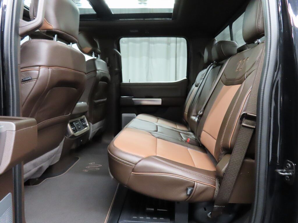 2024 Ford F-350 Super Duty 4x4 Crew Cab King Ranch SRW Fond du Lac WI 2024 Ford F-350 Super Duty 4x4 Crew Cab King Ranch SRW Fond du Lac WI