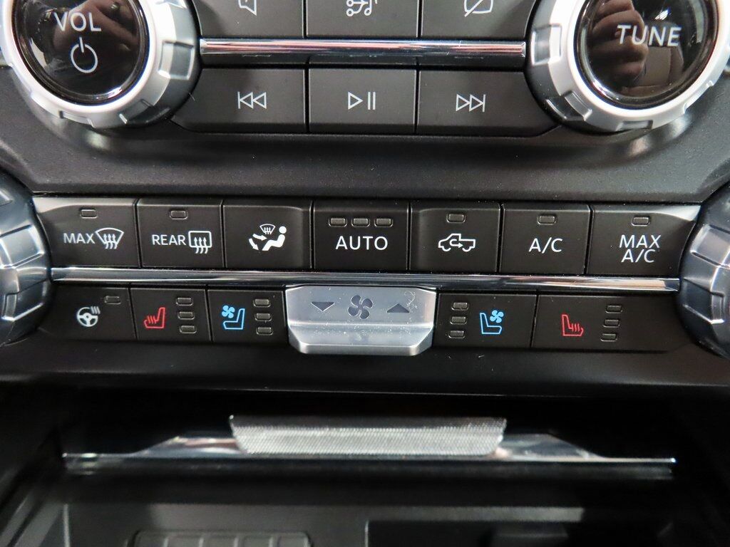 2024 Ford F-350 Super Duty 4x4 Crew Cab King Ranch SRW Fond du Lac WI 2024 Ford F-350 Super Duty 4x4 Crew Cab King Ranch SRW Fond du Lac WI