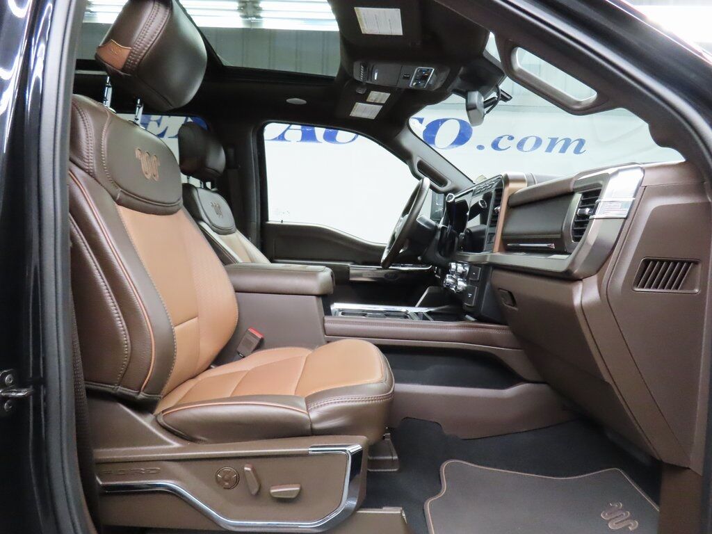 2024 Ford F-350 Super Duty 4x4 Crew Cab King Ranch SRW Fond du Lac WI 2024 Ford F-350 Super Duty 4x4 Crew Cab King Ranch SRW Fond du Lac WI