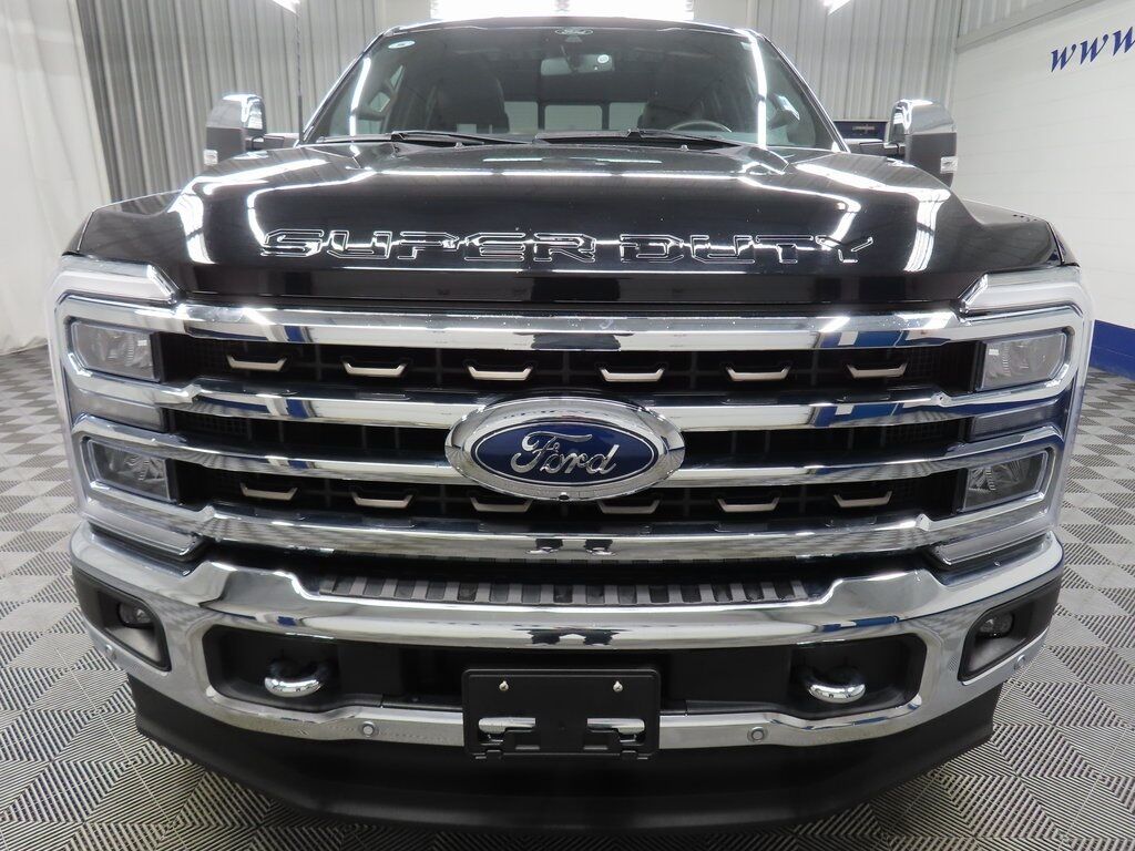 2024 Ford F-350 Super Duty 4x4 Crew Cab King Ranch SRW Fond du Lac WI 2024 Ford F-350 Super Duty 4x4 Crew Cab King Ranch SRW Fond du Lac WI