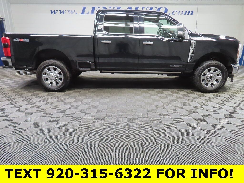 2024 Ford F-350 Super Duty 4x4 Crew Cab King Ranch SRW Fond du Lac WI 2024 Ford F-350 Super Duty 4x4 Crew Cab King Ranch SRW Fond du Lac WI