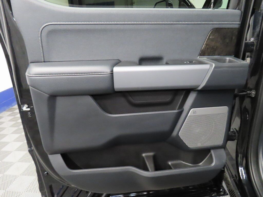 2024 Ford F-350 Super Duty 4x4 Crew Cab Lariat Fond du Lac WI 2024 Ford F-350 Super Duty 4x4 Crew Cab Lariat Fond du Lac WI