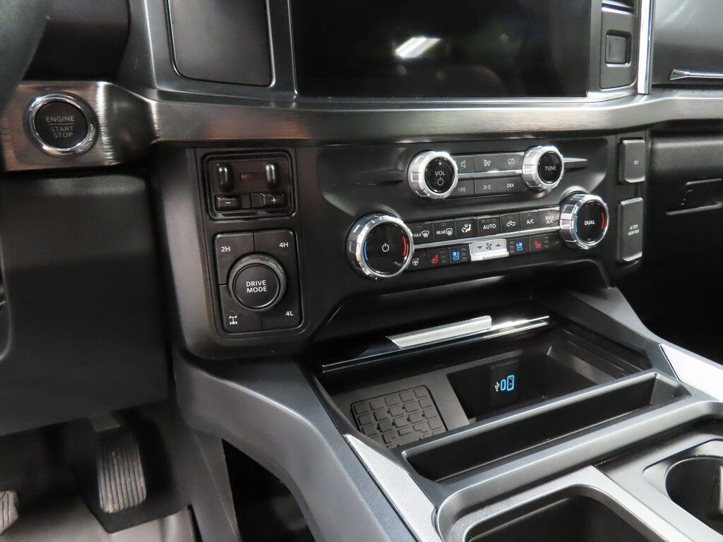 2024 Ford F-350 Super Duty 4x4 Crew Cab Lariat Fond du Lac WI 2024 Ford F-350 Super Duty 4x4 Crew Cab Lariat Fond du Lac WI