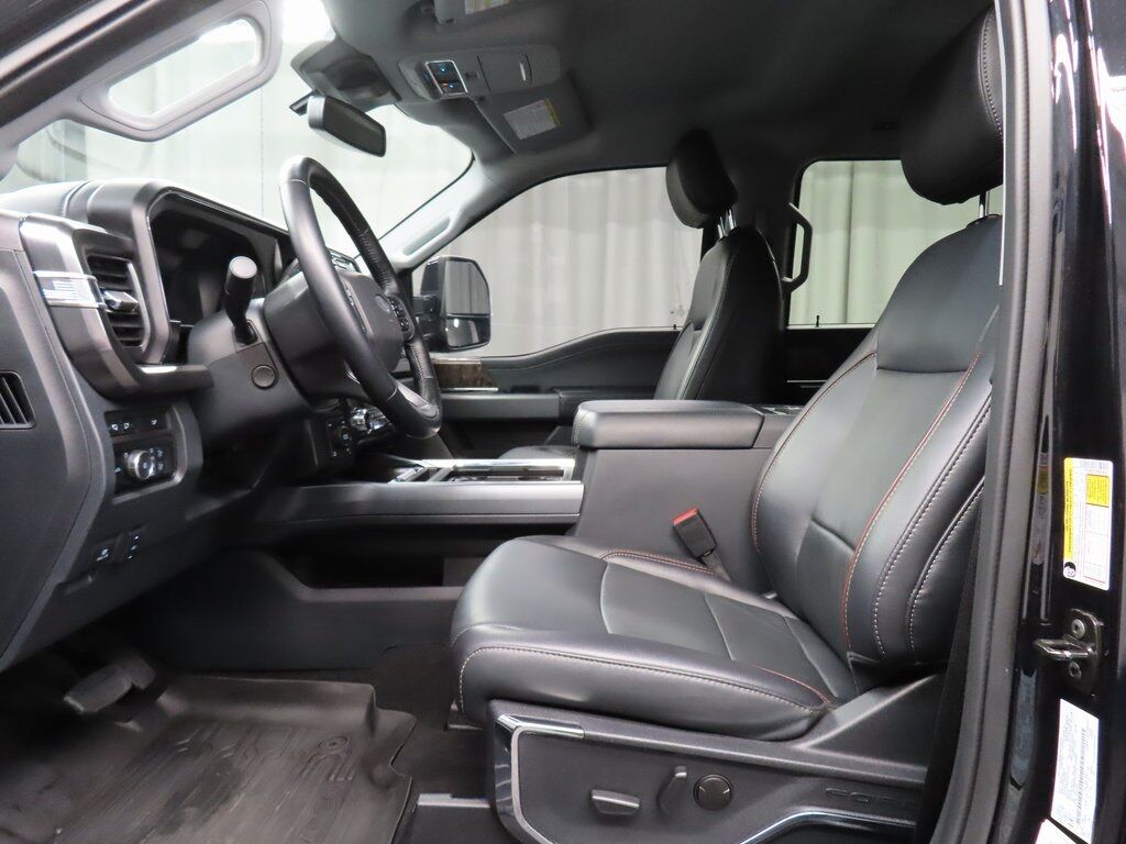 2024 Ford F-350 Super Duty 4x4 Crew Cab Lariat Fond du Lac WI 2024 Ford F-350 Super Duty 4x4 Crew Cab Lariat Fond du Lac WI