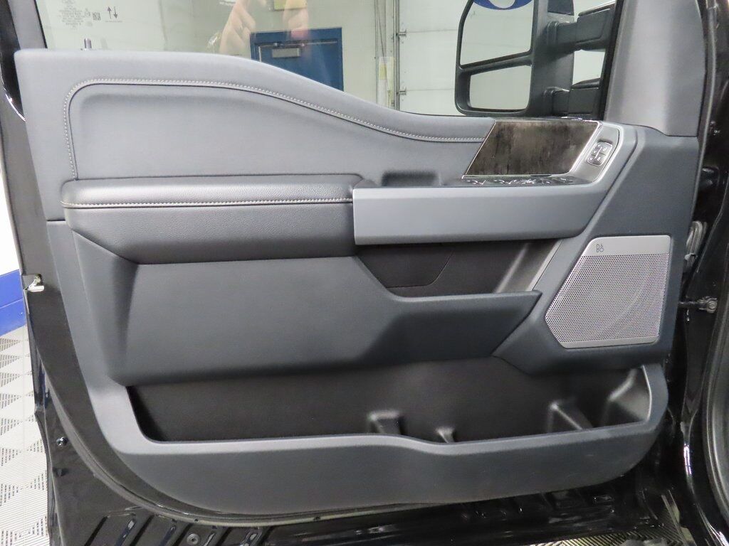 2024 Ford F-350 Super Duty 4x4 Crew Cab Lariat SRW Fond du Lac WI 2024 Ford F-350 Super Duty 4x4 Crew Cab Lariat SRW Fond du Lac WI