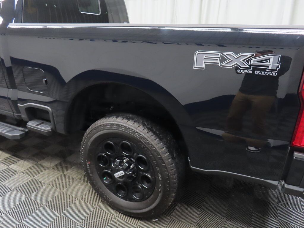 2024 Ford F-350 Super Duty 4x4 Crew Cab Lariat SRW Fond du Lac WI 2024 Ford F-350 Super Duty 4x4 Crew Cab Lariat SRW Fond du Lac WI