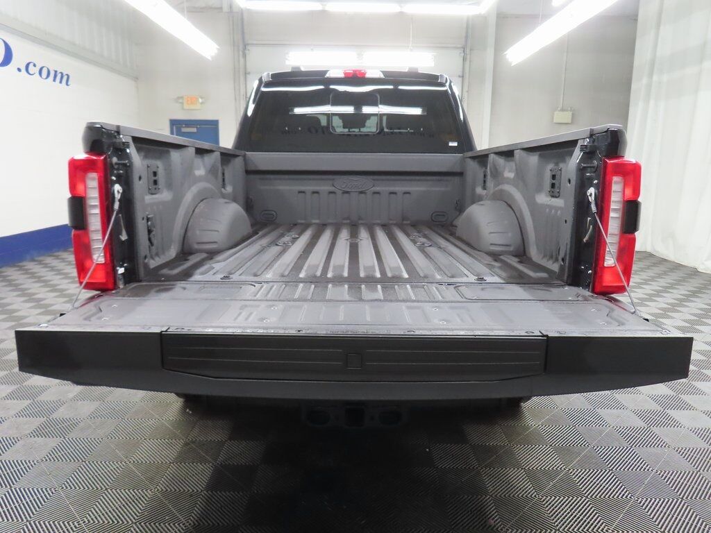 2024 Ford F-350 Super Duty 4x4 Crew Cab Lariat SRW Fond du Lac WI 2024 Ford F-350 Super Duty 4x4 Crew Cab Lariat SRW Fond du Lac WI