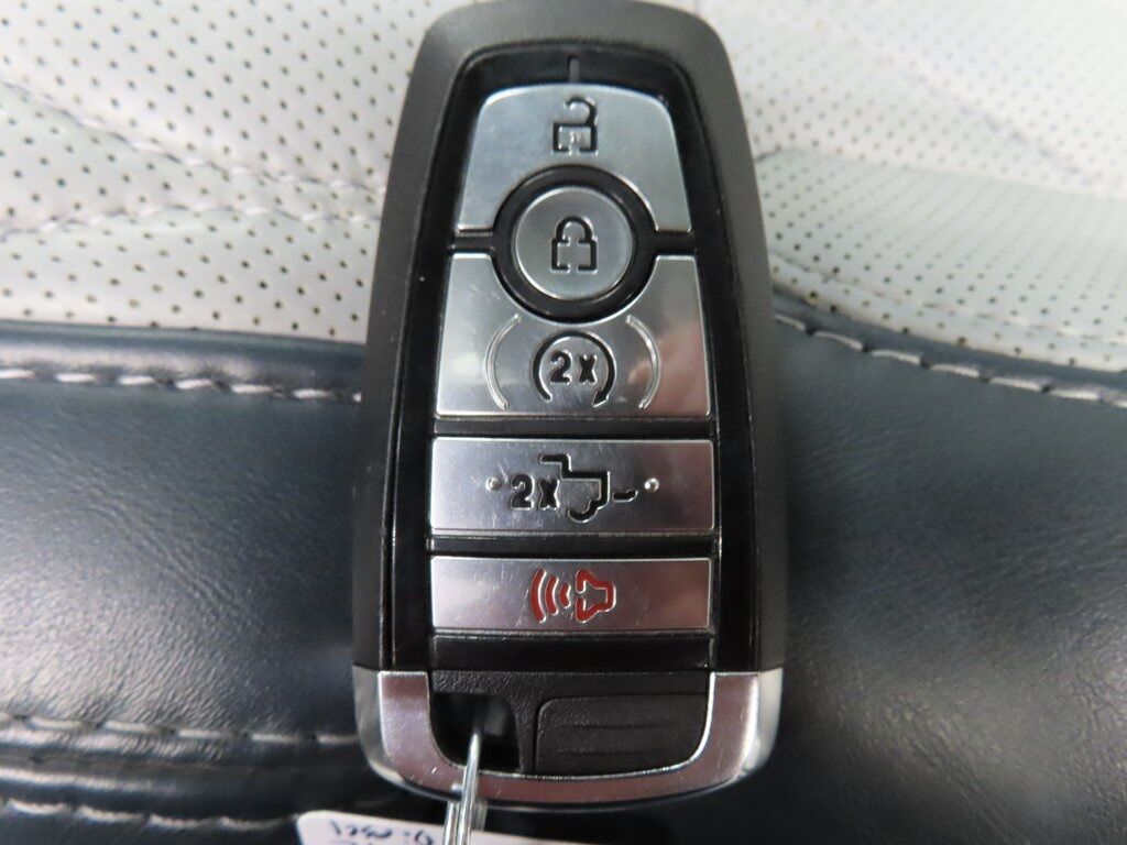 2024 Ford F-350 Super Duty 4x4 Crew Cab Limited SRW Fond du Lac WI 2024 Ford F-350 Super Duty 4x4 Crew Cab Limited SRW Fond du Lac WI