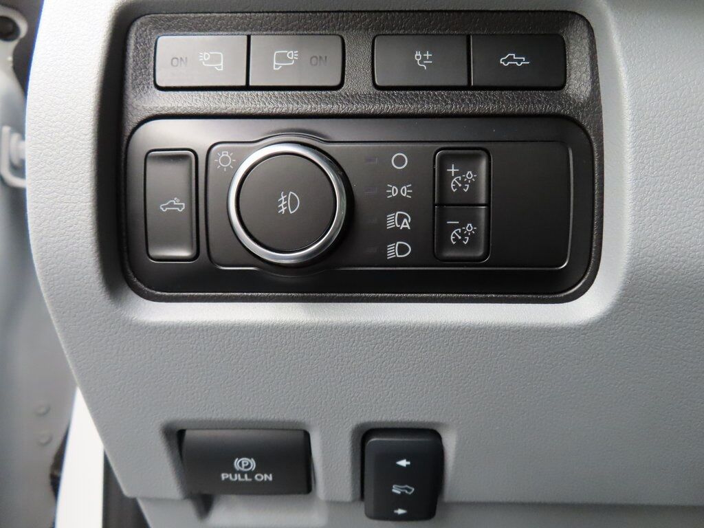 2024 Ford F-350 Super Duty 4x4 Crew Cab Limited SRW Fond du Lac WI 2024 Ford F-350 Super Duty 4x4 Crew Cab Limited SRW Fond du Lac WI