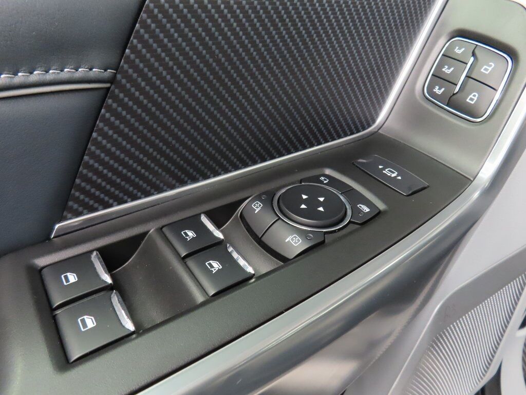 2024 Ford F-350 Super Duty 4x4 Crew Cab Limited SRW Fond du Lac WI 2024 Ford F-350 Super Duty 4x4 Crew Cab Limited SRW Fond du Lac WI