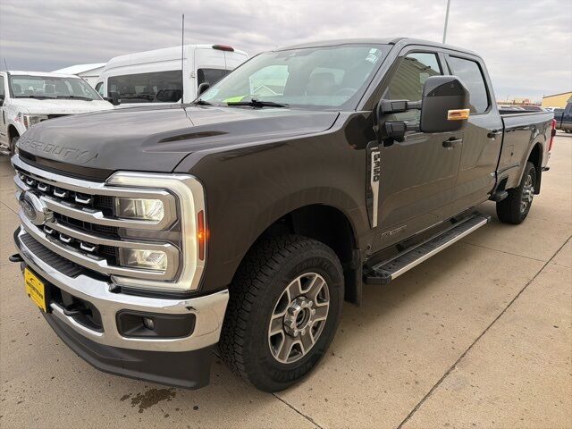 2024 Ford F-350SD Lariat Watertown SD 2024 Ford F-350SD Lariat Watertown SD