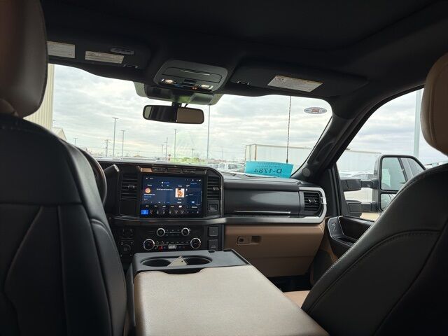 2024 Ford F-350SD Lariat Watertown SD 2024 Ford F-350SD Lariat Watertown SD