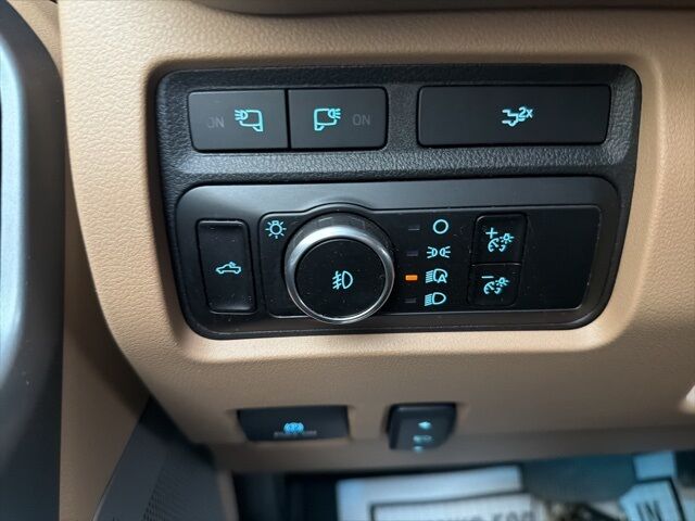 2024 Ford F-350SD Lariat Watertown SD 2024 Ford F-350SD Lariat Watertown SD